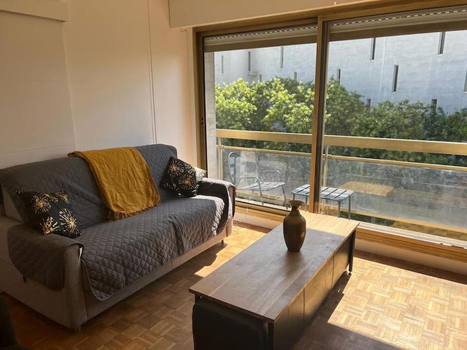 Entiry Apartment, Private Rooms In Paryż Zewnętrze zdjęcie
