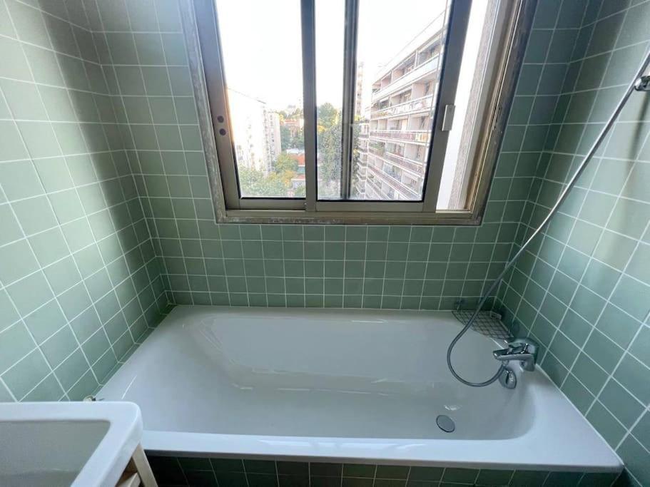 Entiry Apartment, Private Rooms In Paryż Zewnętrze zdjęcie